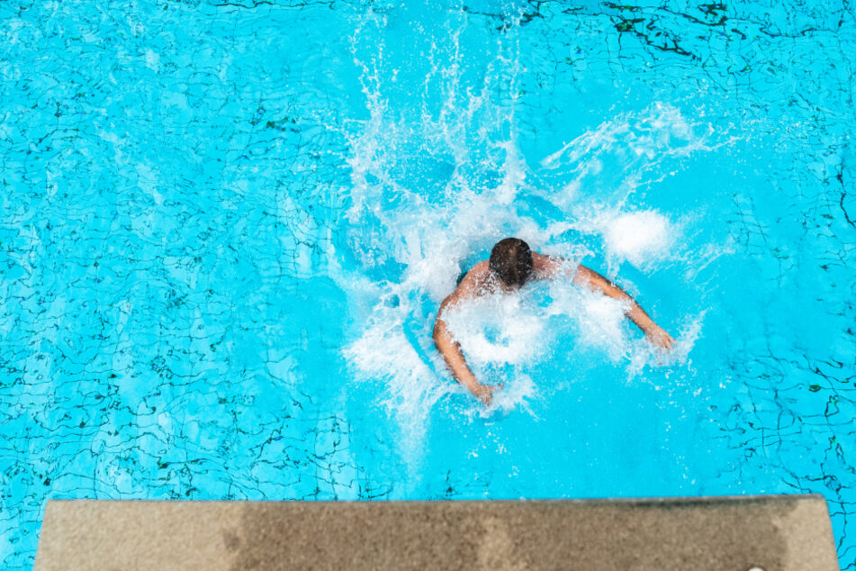 Mobile Bäder in NRW: Regierung will das Schwimmen-Lernen erleichtern