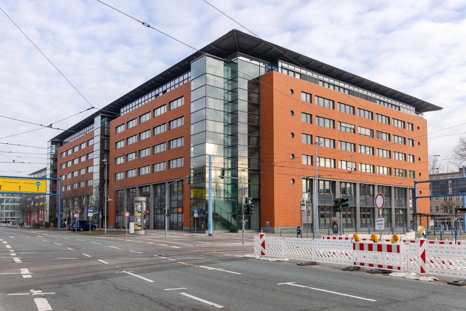 Das Verwaltungszentrum Moritzhof in der Bahnhofstraße: Freie Stellen im Sozialamt können nur schwer nachbesetzt werden.