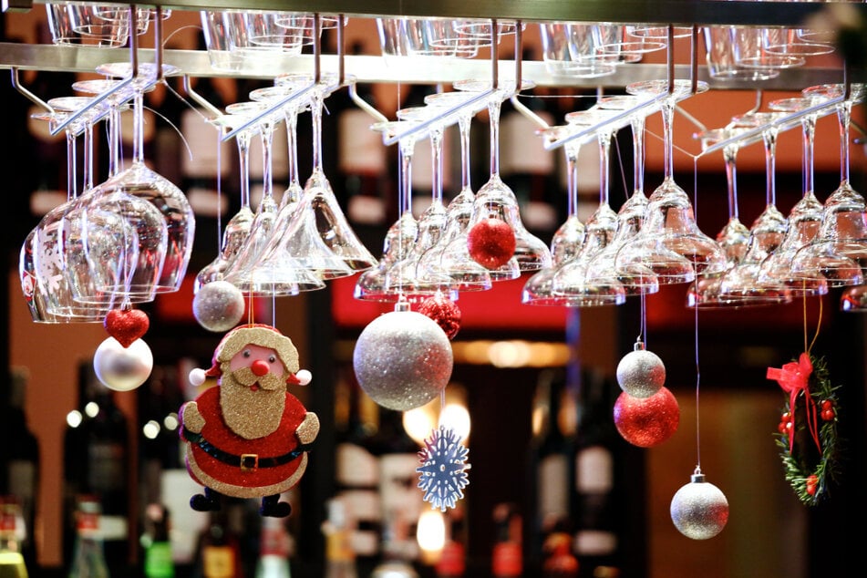 Christmas cheers: The best ho-ho-holiday themed bars in New York City