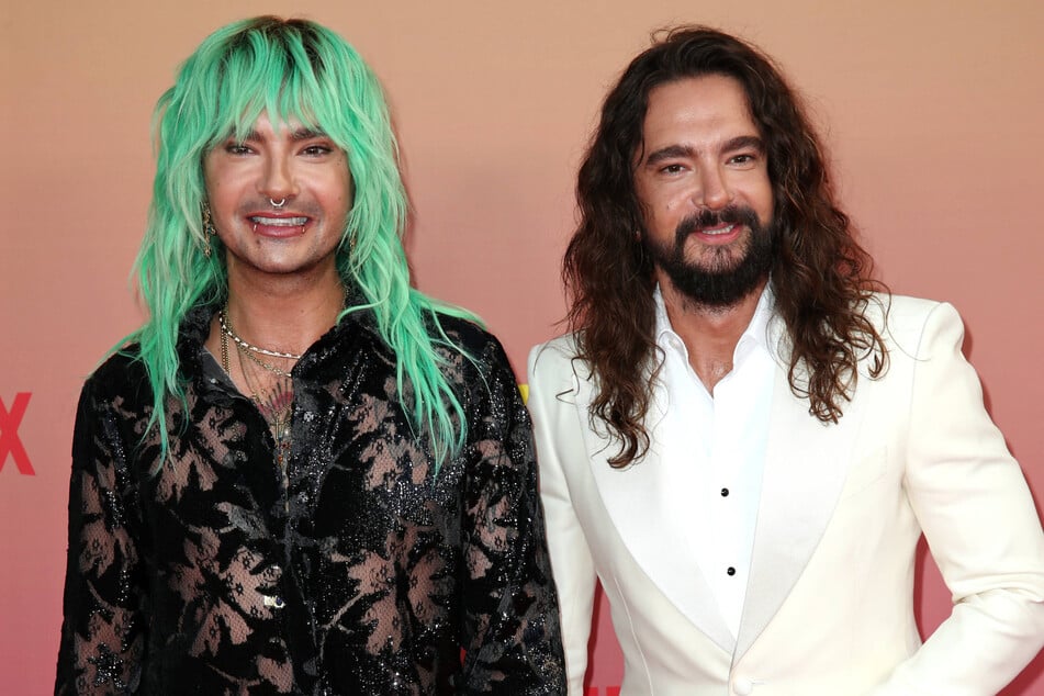 Bill (l.) und Tom Kaulitz (beide 35) zeigen ihr opulentes Leben.