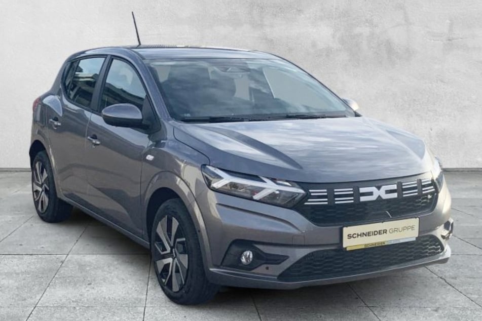 Abbildung zeigt Sonderausstattung.