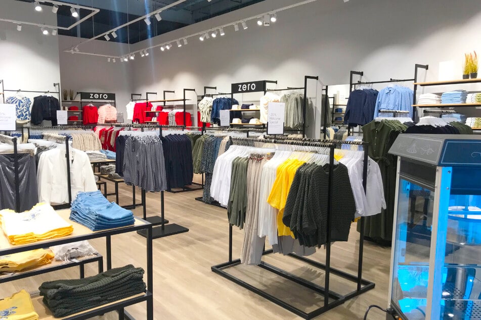 Der Ochtum Park zählt zu den größten Outlet-Centern Norddeutschlands und ist bekannt für Rabatte von bis zu 70 Prozent auf viele Top-Marken – jetzt auch ZERO.