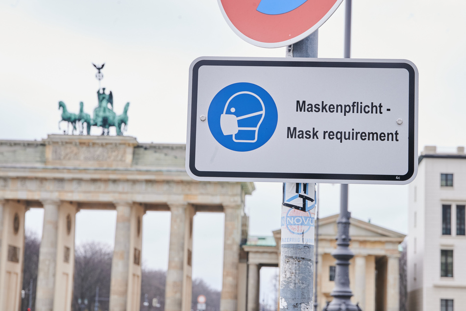 Laut einer aktuelle Umfrage wollen 57 Prozent der Deutschen, dass die Corona-Ausnahmesituation endet. (Symbolbild)