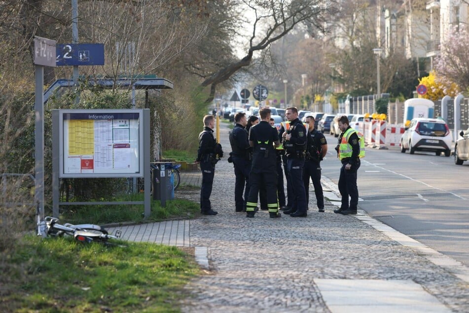 Die Polizei konnte mit dem lebensgefährlichen verletzten Teenager noch nicht sprechen.