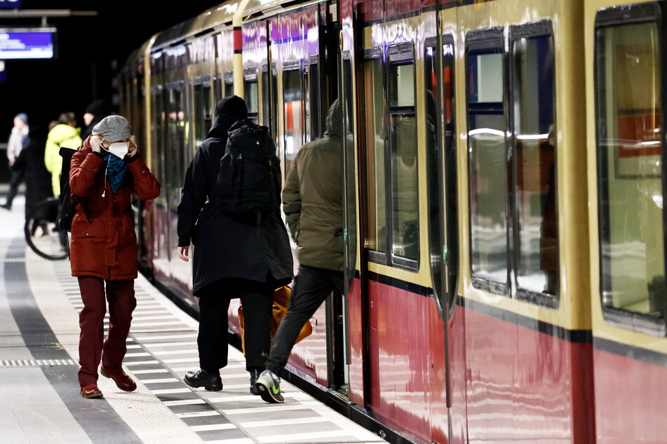 Am Montag kann es auf mehreren S-Bahn-Linien in Berlin zu Verspätungen oder Zugausfällen kommen.