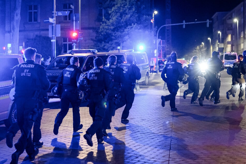 Trauriger Rekord: So viele Polizisten verletzt wie noch nie