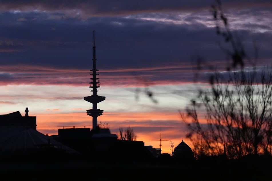 Der wahrscheinlich erst mal letzte sehenswerte Sonnenaufgang im Norden, die nächsten Tage sollen grau und nass werden.