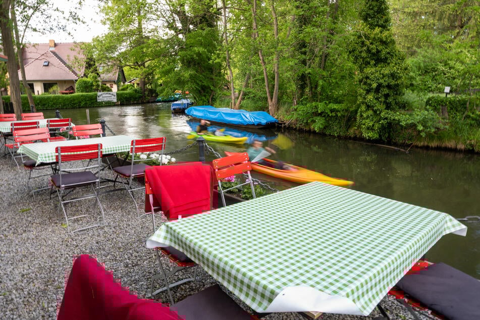 Brandenburg lädt zum Feiern ein - oder zum Kanu-Fahren auf der Spree.