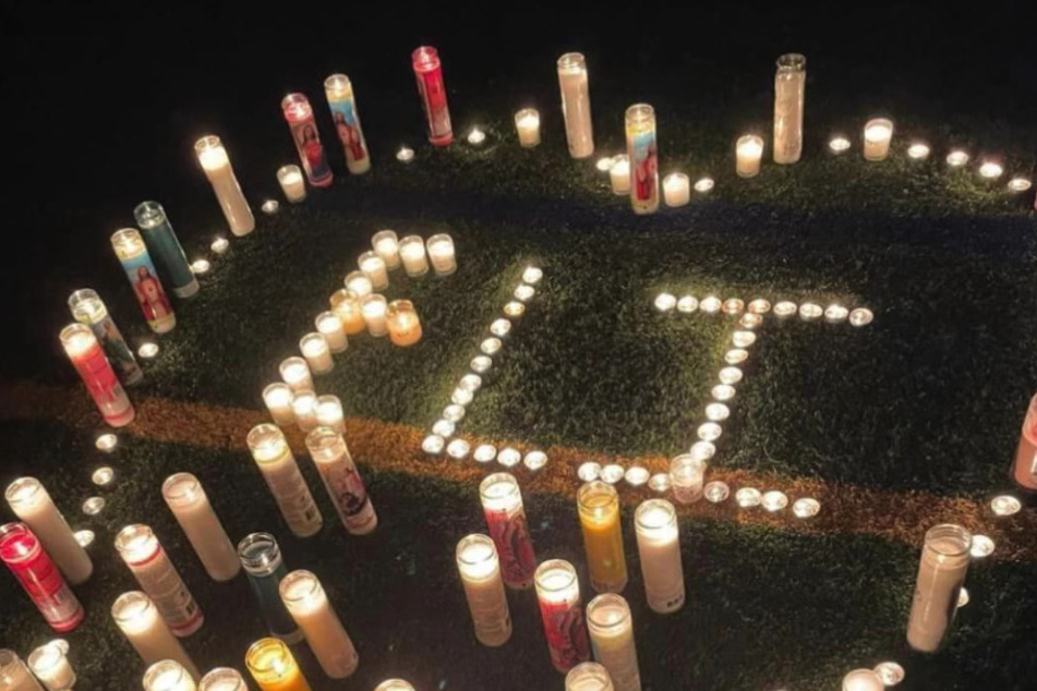 Nach seinem Tod formten seine Team-Kameraden und Freunde ein Herz und den Spitznamen "Eli" aus Kerzen.