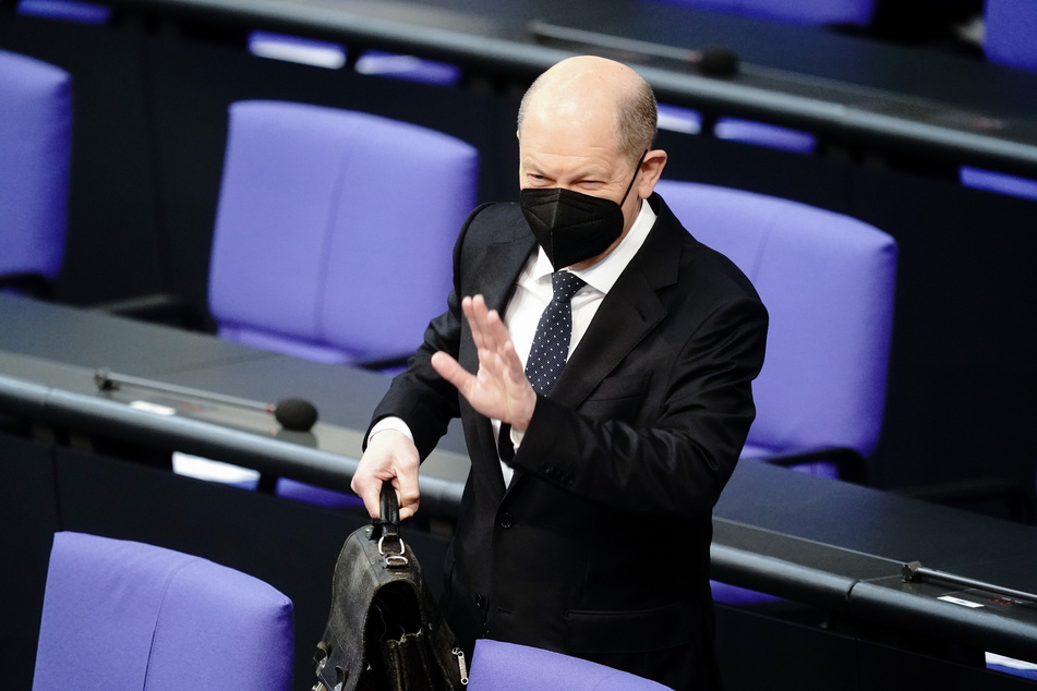 Vizekanzler Olaf Scholz (62, SPD) bei einer Sitzung des Bundestages in Berlin.