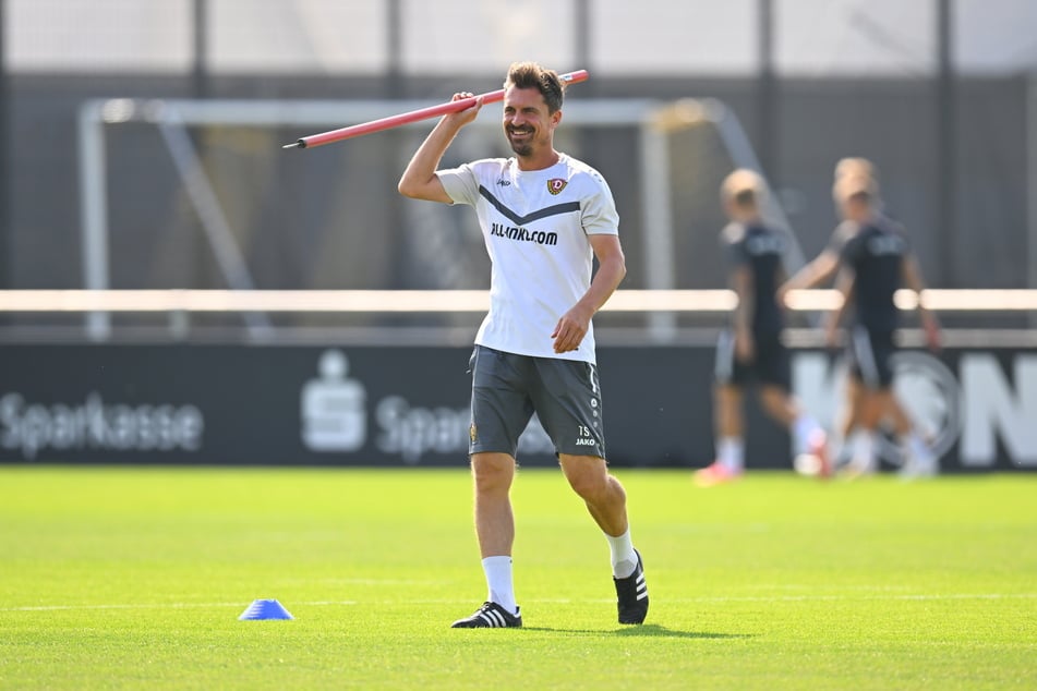 Dynamo-Coach Thomas Stamm hat Spaß im Training. Trotzdem ist er froh, auch mal ein paar Tage freizuhaben.