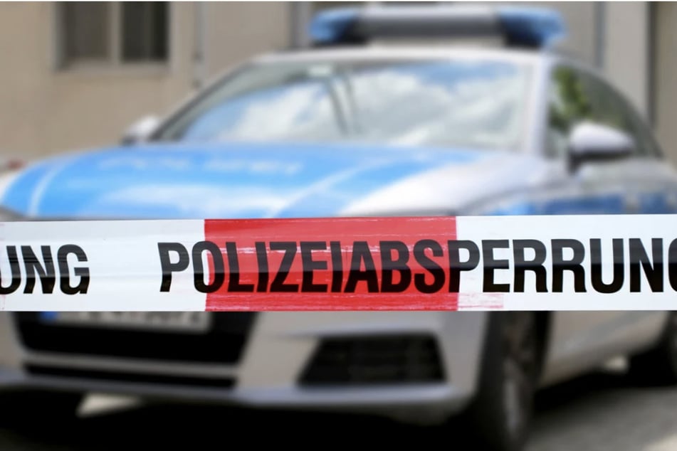 Die Polizei in Halle ermittelt nach dem Leichenfund in alle Richtungen. (Symbolbild)