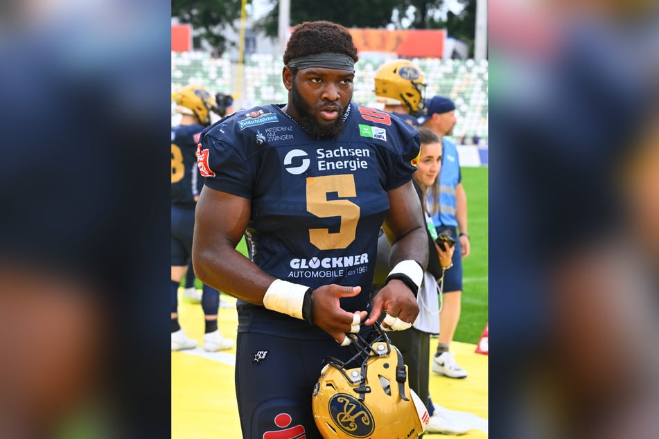 Deshon Hall gelang der Pick-Six: Er holte sich den Fumble und lief zum Touchdown in die Endzone.
