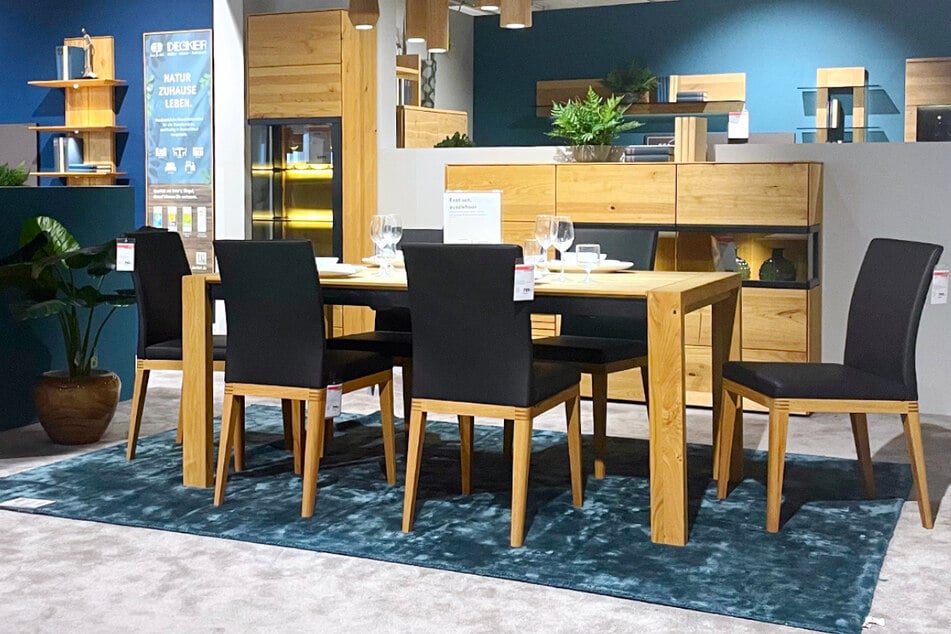 porta überzeugt mit diesen tollen Esszimmer-Angeboten zum Shopping-Sonntag (2.11.)