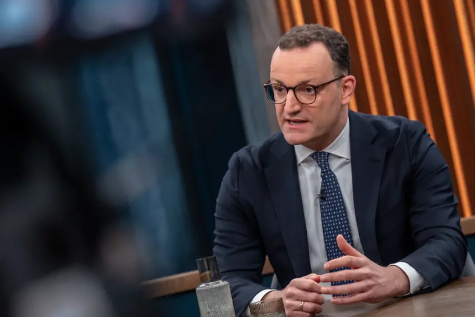 Um die schwarz-rote Koalition nicht zu gefährden, pocht Jens Spahn darauf, dem aktuellen Rentenpaket zuzustimmen.