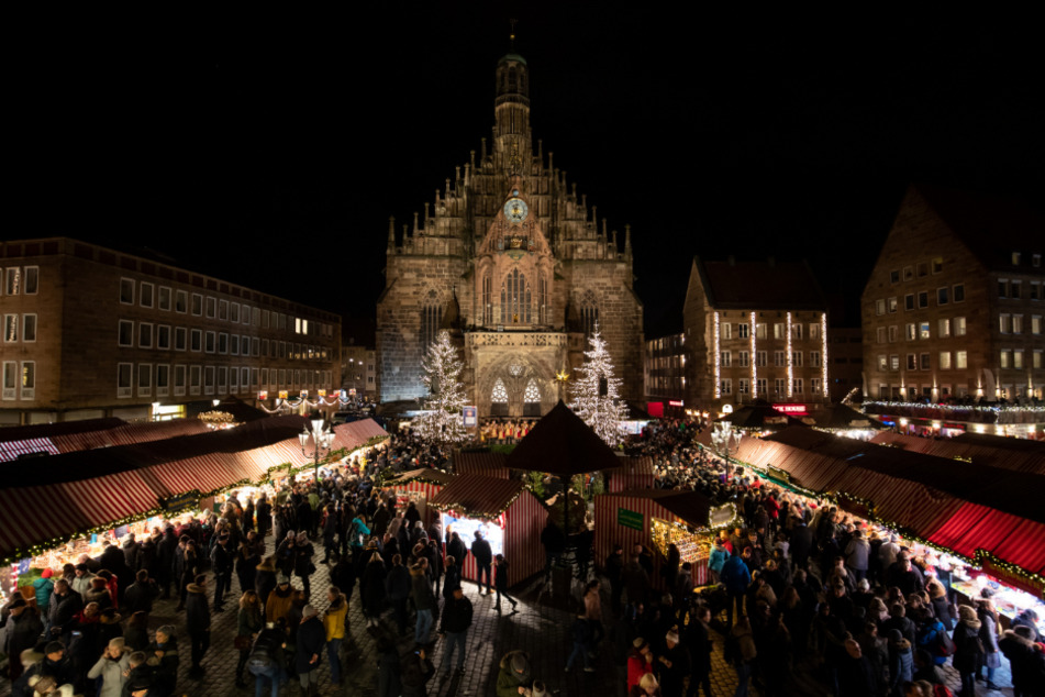 Blick über den Nürnberger Christkindlesmarkt im vergangenen Jahr.