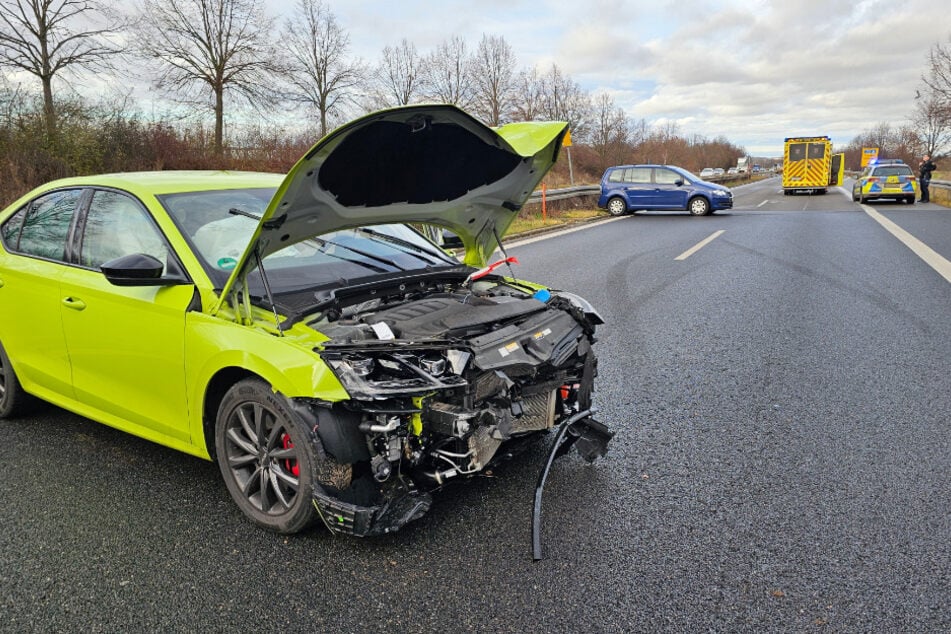 Im Stau auf der B93 kam es zu einem Auffahrunfall.
