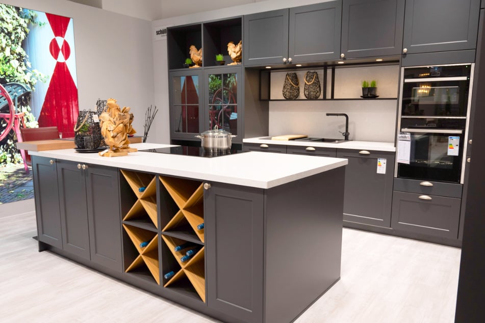 Hier werden Luxusküchen von Impressa und Nobilia gerade zum halben Preis verkauft