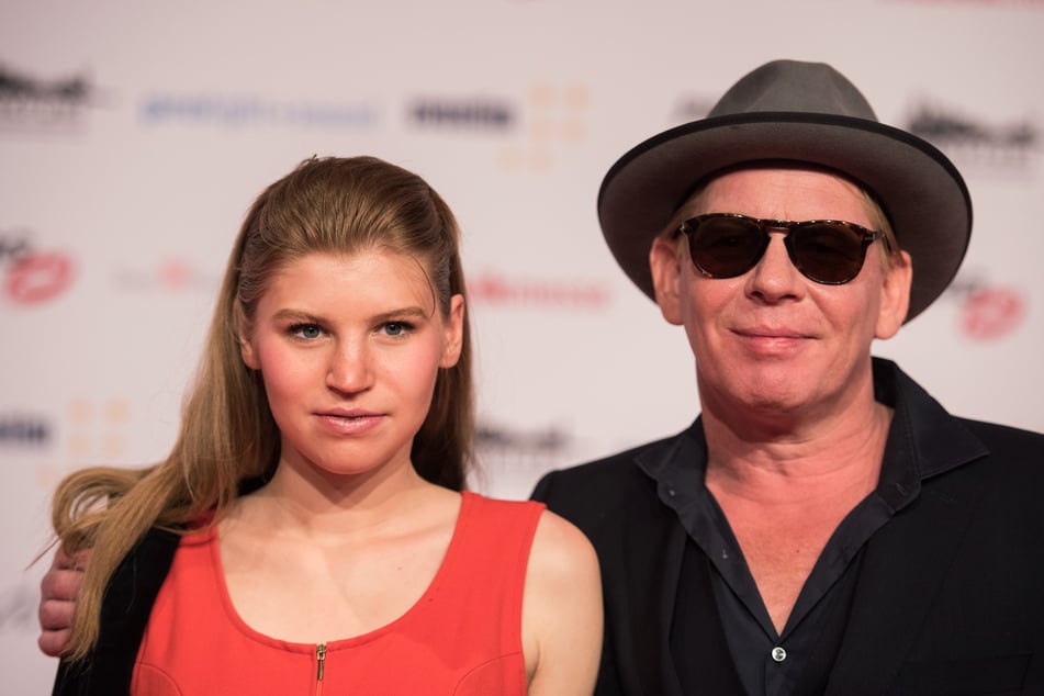 Auch Schauspieler Ben Becker (59) und seine Tochter Lilith Becker (24) werden im Leipziger Studio Platz nehmen.