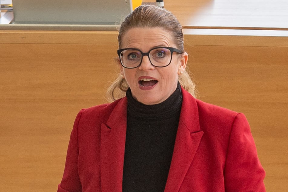 Sachsens Linke-Fraktionschefin Susanne Schaper (48) fordert mehr Schutz gegen extreme Hitze.