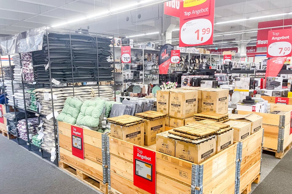 Das sind die besten Möbel-Deals zur Sonntagsöffnung (1.3.) bei ROLLER