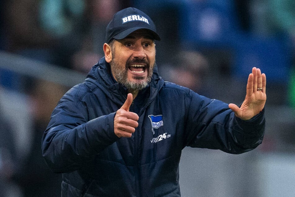 Hertha-Coach Cristian Fiél (44) konnte beim Trainingsauftakt auf einige Rekonvaleszenten zurückgreifen.