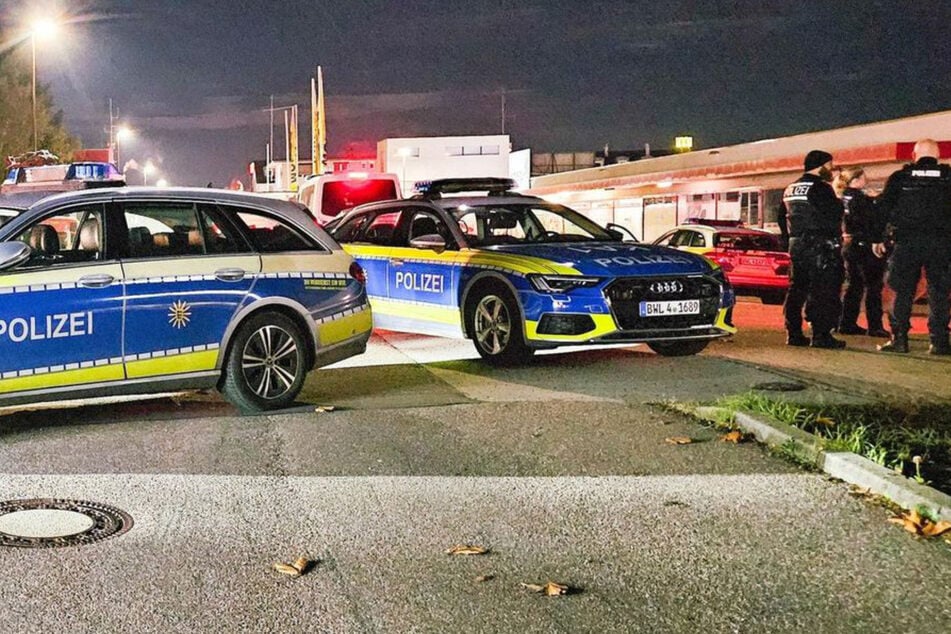 Schüsse auf Parkplatz in Bruchsal: Polizei sucht mit Helikopter nach Täter