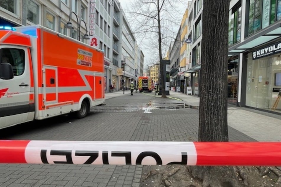 Balkonbrand: Feuerwehreinsatz in Kölner Innenstadt