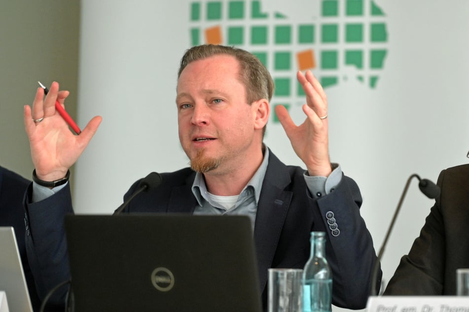 Gleichwertige Lebensbedingungen? Das läuft anderswo besser als in Sachsen, so Mario Hesse von der Uni Leipzig.