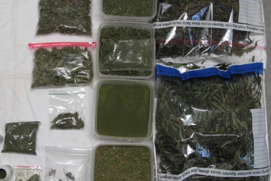 Genug Grünzeug für ein besinnliches Fest: Polizei beschlagnahmt große Menge Marihuana