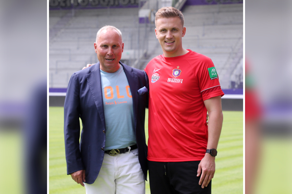 Da war die Laune noch gut: Helge Leonhardt (62) stellte Aleksey Shpilevski (33) Mitte Juni als neuen Trainer vor.
