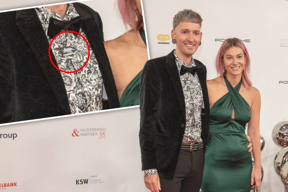 Fabian Kahl und Freundin Yvonne beim Opernball: Mit diesem Accessoire sorgt er für Hingucker