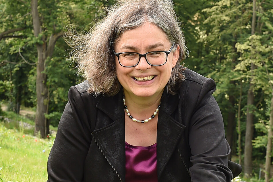 Umweltbürgermeisterin Eva Jähnigen (55, Grüne) kann sich zwar über einige Maßnahmen freuen. Doch gerade bei CO2 hat Dresden noch viel vor sich.