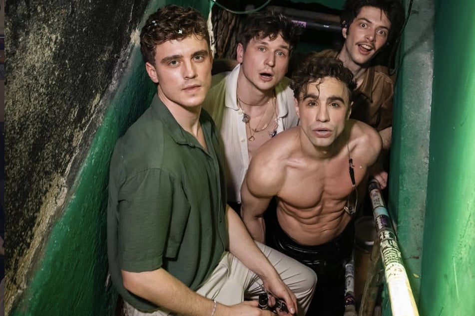 Echt jetzt? Berliner Band will Buckelwal Timmy sprengen