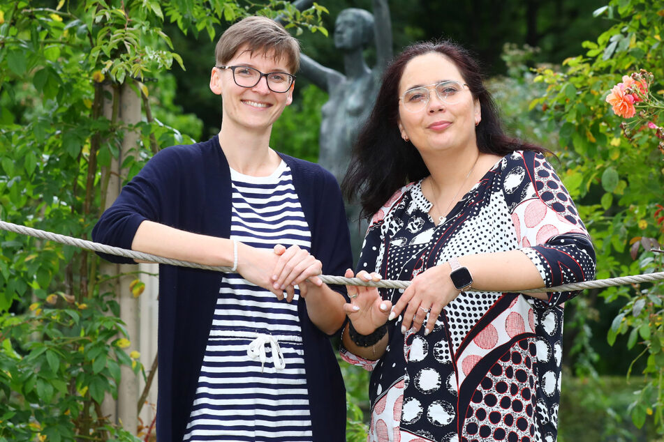 Spenderin Tanja Boutschek (links) und Empfängerin Anja Erth wagten einen Drahtseilakt - mit Erfolg!