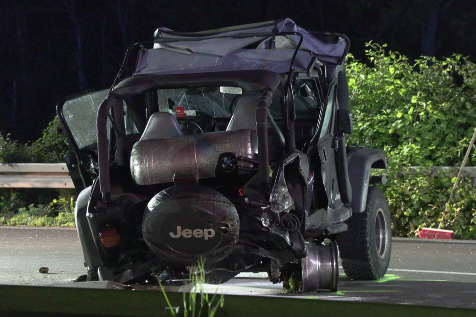 Der Fahrer des Jeeps verstarb im Krankenhaus.