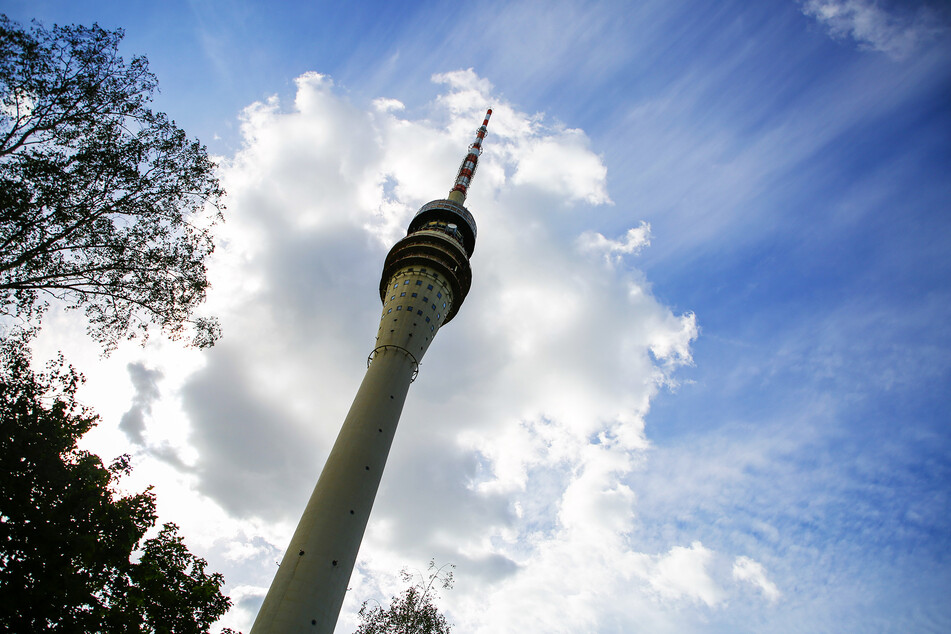 Der Fahrplan zu Fernsehturm-Wiedereröffnung droht aus den Fugen zu geraten.