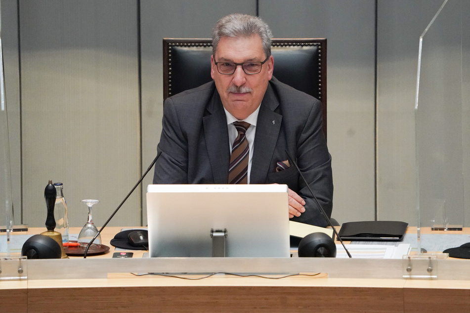 Am Dienstag schlägt die SPD einen neuen Parlamentspräsidenten für das Berliner Abgeordnetenhaus und damit den Nachfolger von Ralf Wieland (64, SPD) vor.