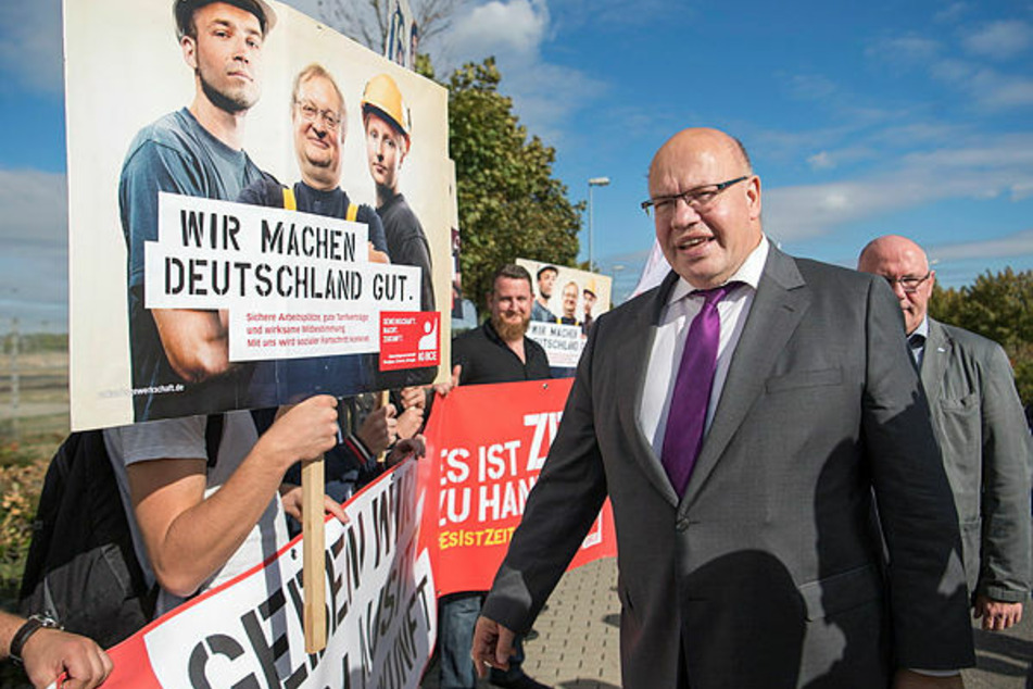 Bundeswirtschaftsminister Peter Altmaier (63, CDU) hatte 2018 vor Bergleuten in Boxberg versprochen, dass neue Jobs in strukturschwache Kohle-Regionen kommen.