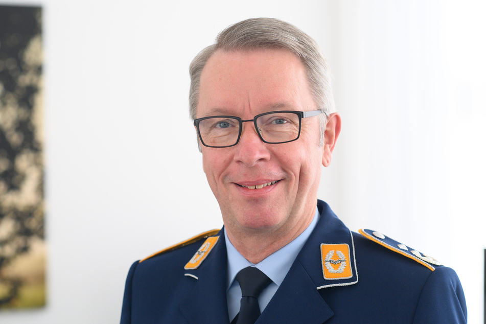 Oberst Bernd Albers (58), Kommandeur des Landeskommandos Sachsen-Anhalt.