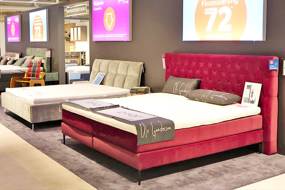 Alle Jecken können sich bei porta im Rheinland auf tolle Angebote für Möbel, Deko und Textilien freuen.