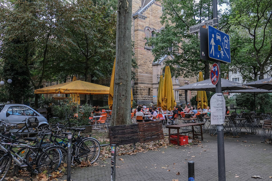 Der Brüsseler Platz gilt seit Jahrzehnten als beliebter Anlaufpunkt für das Kölner Partyvolk.