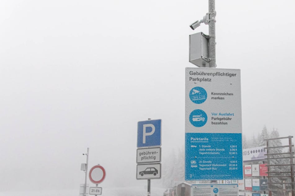 Beliebter Drift-Parkplatz im Erzgebirge wird videoüberwacht