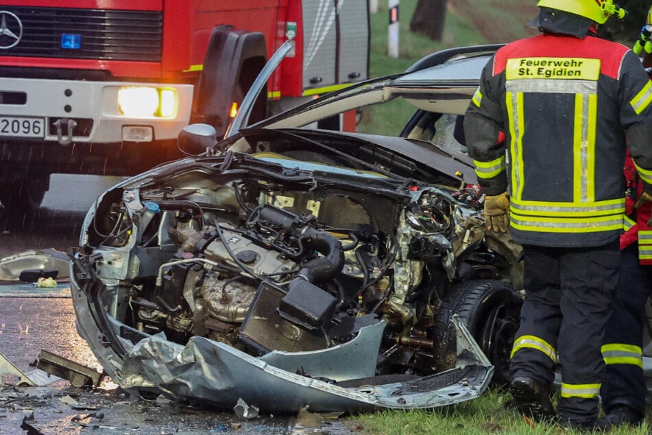 Der Peugeot-Fahrer überlebte den Unfall nicht.