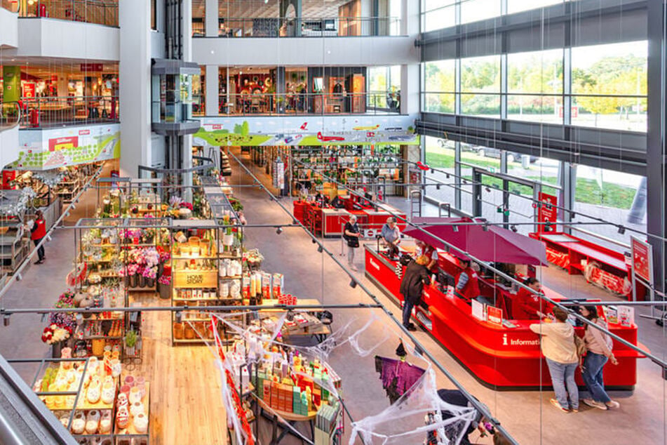 Höffner gibt jetzt 40 Prozent auf Möbel und im Fachmarkt¹