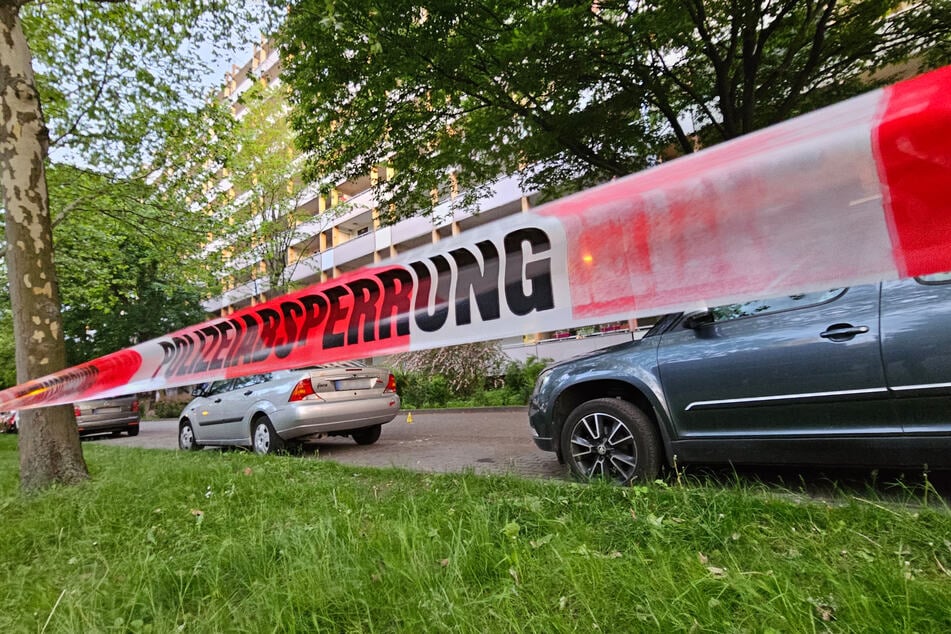An der Magistrale in Halle wurden am Sonntagabend drei Menschen verletzt - ein Tatverdächtiger wurde festgenommen.