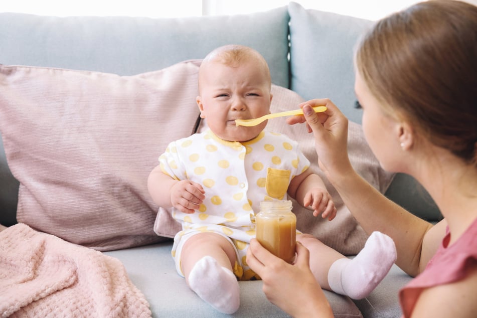 Ende 2025, Anfang 2026 wurden in der Babynahrung einiger Hersteller Giftstoffe entdeckt.