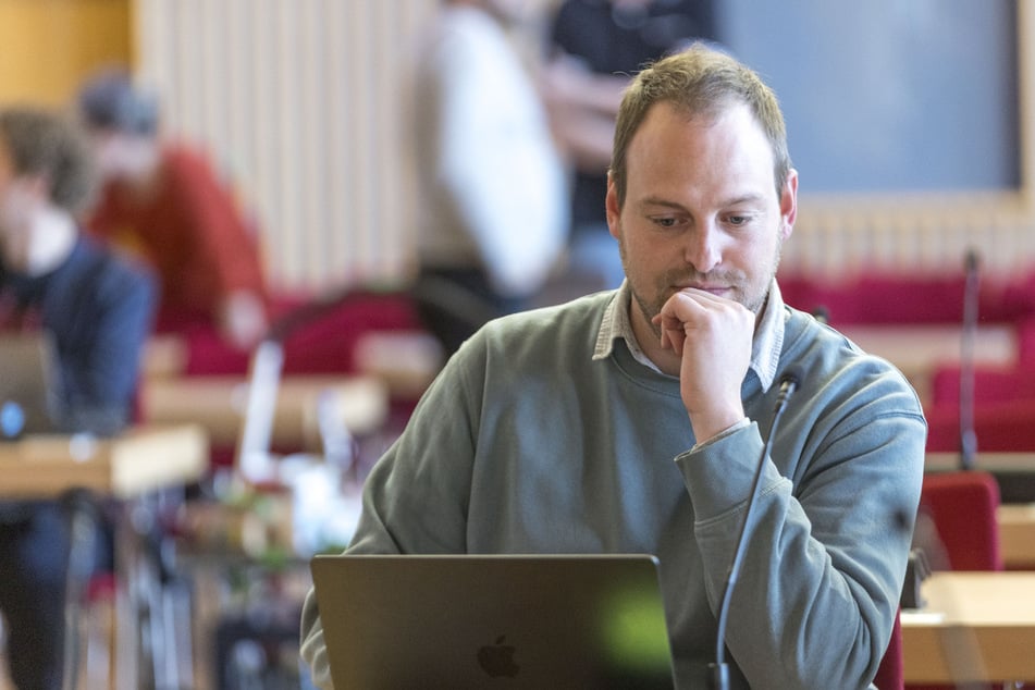 "Schluss mit dem Durchwursteln bei der Digitalisierung", fordert Grünen-Stadtrat Moritz Knobel (31).