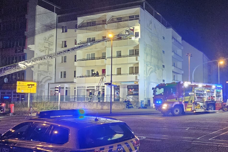 Das Wohnhaus in der Schmiedestraße in Halberstadt ist nach dem Brand vorübergehend unbewohnbar.