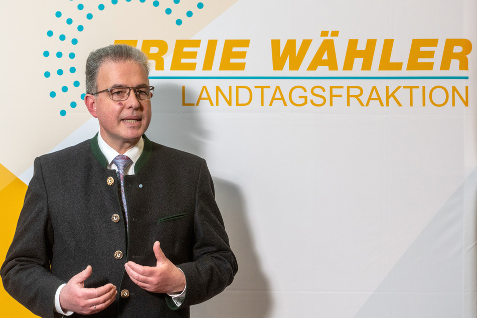 Florian Streibl, Fraktions-Chef der bayerischen Freien Wähler, und seine Parteikollegen haben klare Vorstellungen für das Vorgehen in Bayern.